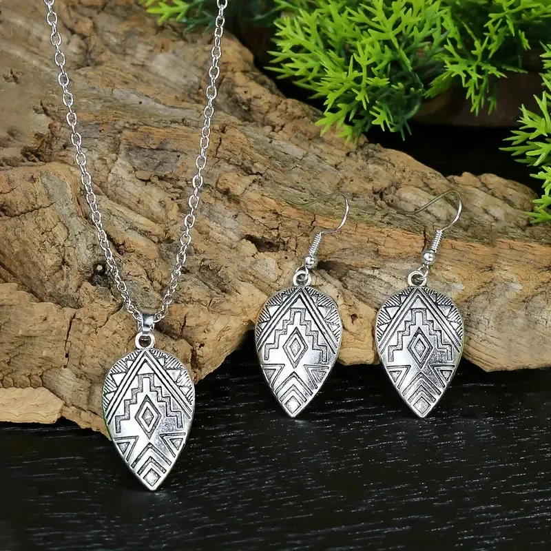 1 Pair of Vintage Earrings   1 Necklace Jewelry Set - Retro Carved Surface, Tribal Inspired, Durable, and Stylish Accessories