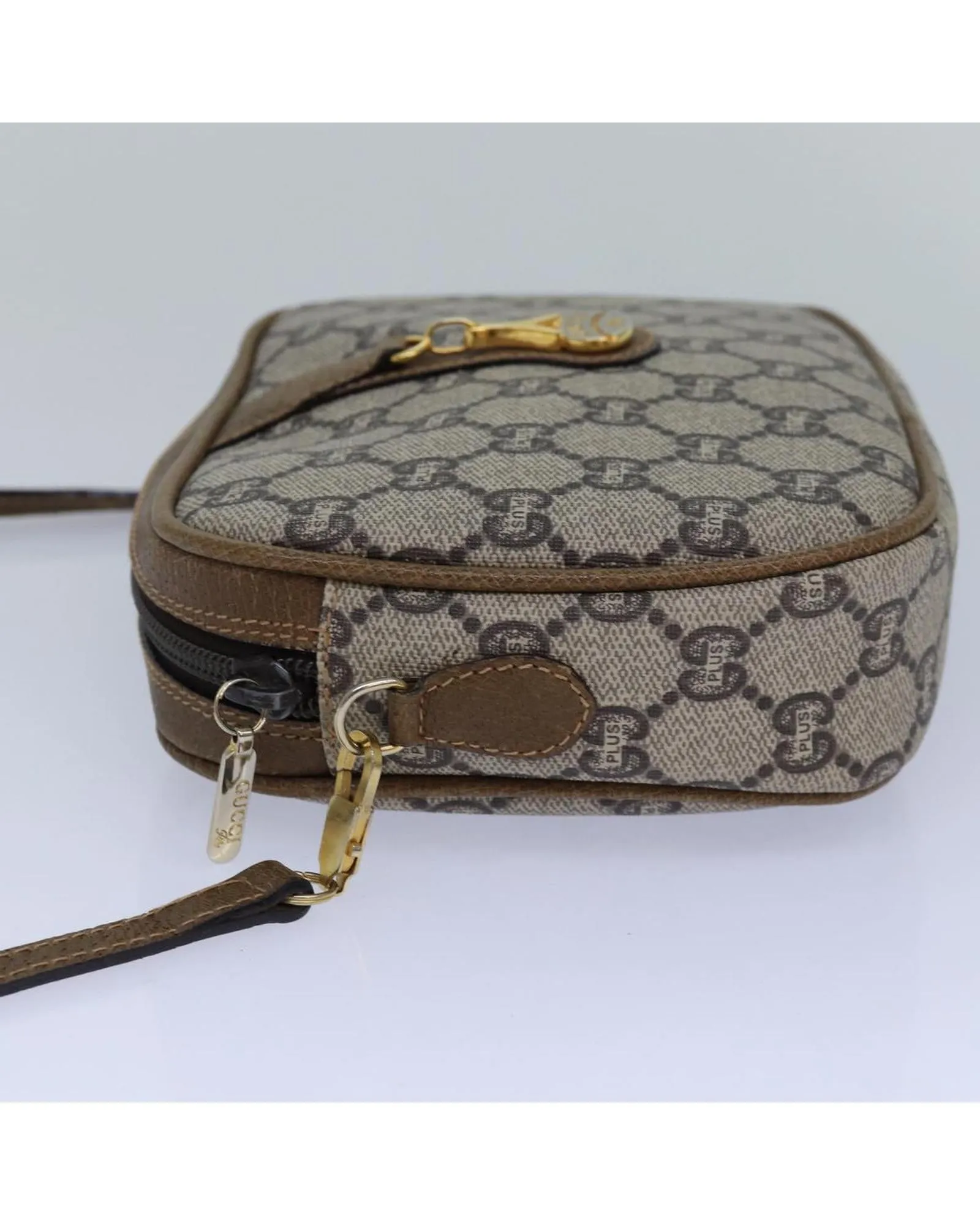 GG Plus Supreme Shoulder Bag PVC Leather Detailing