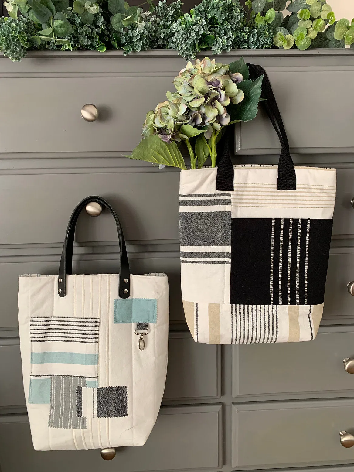 Lagoon Totes