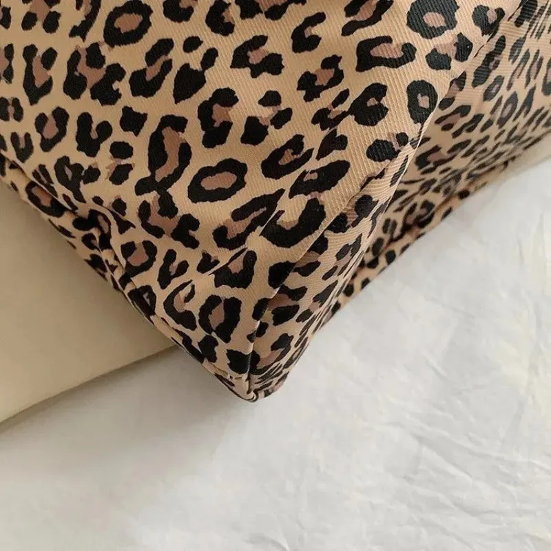 Spacious Leopard Pattern Shopping Tote Bags