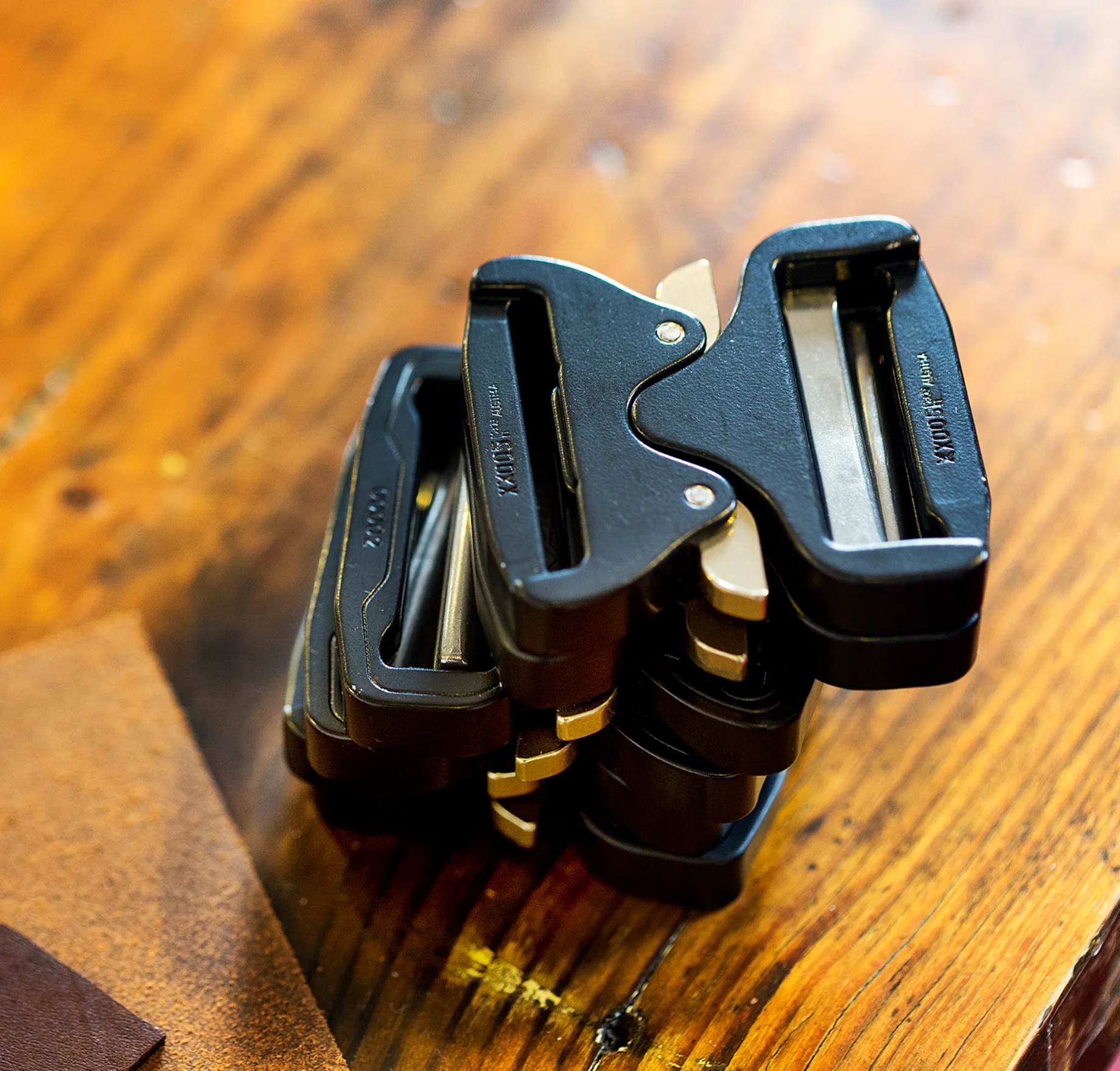 The Ultimate Horween Leather Strap x Closed-Cell Foam Padding x AustriAlpin® Cobra Buckle